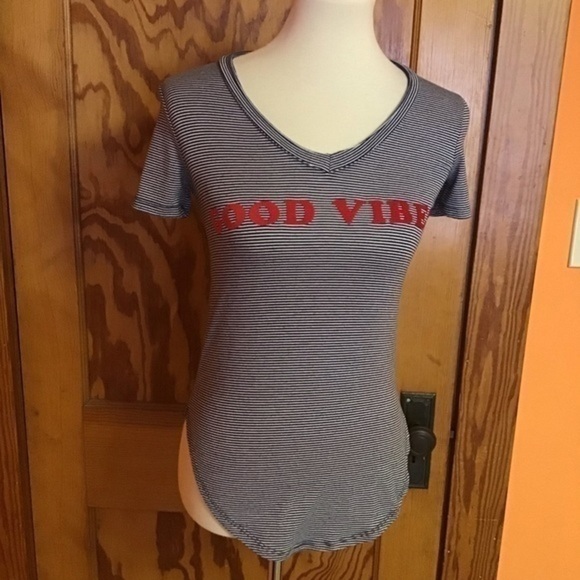 3 for 20 $ bundle Well worn good vibes striped t shirt - Picture 5 of 7